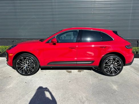 Used 2026 Porsche Macan Turbo image 2