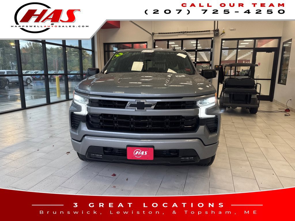 Used 2023 Chevrolet Silverado 1500 RST AWD/4WD image 9