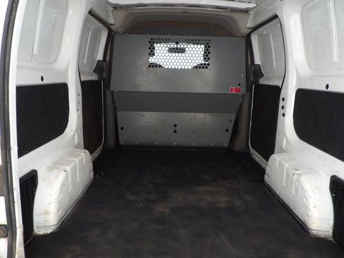 Used 2016 Nissan NV200 SV w/ Technology Package image 6