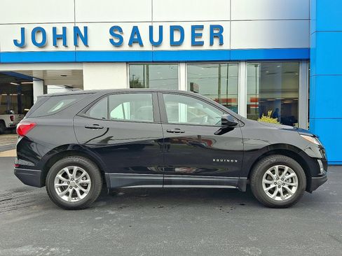 Used 2021 Chevrolet Equinox LS image 7