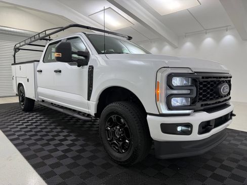 Used 2023 Ford F250 XL w/ STX Appearance Package AWD/4WD image 5