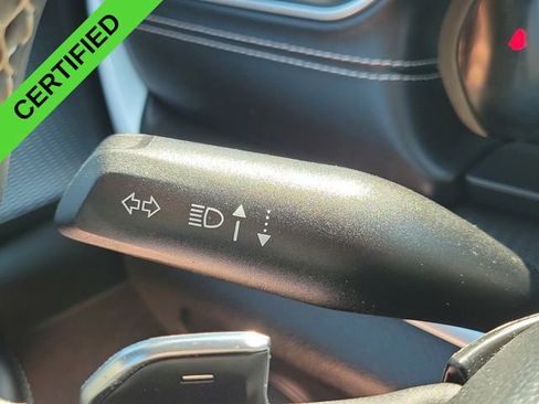 Used 2023 Jeep Grand Cherokee Laredo AWD/4WD image 11