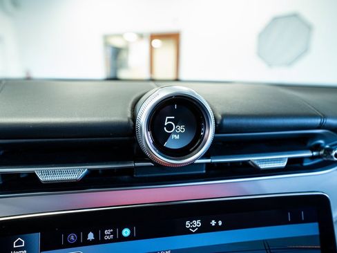 Used 2023 Maserati Grecale Modena image 51