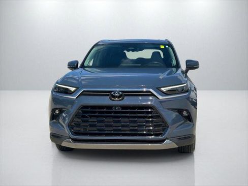 Certified 2024 Toyota Grand Highlander AWD image 2