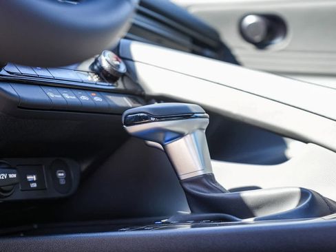 New 2025 Hyundai Elantra Sport image 22