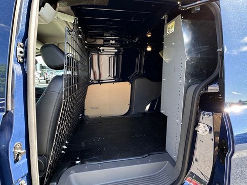 Used 2023 Ford Transit Connect XL FWD image 36