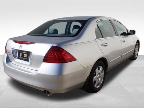Used 2007 Honda Accord LX image 5