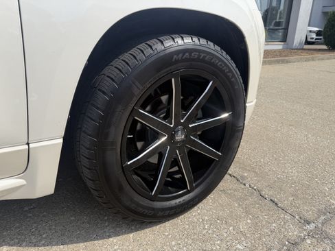 Used 2015 GMC Acadia Denali FWD image 22