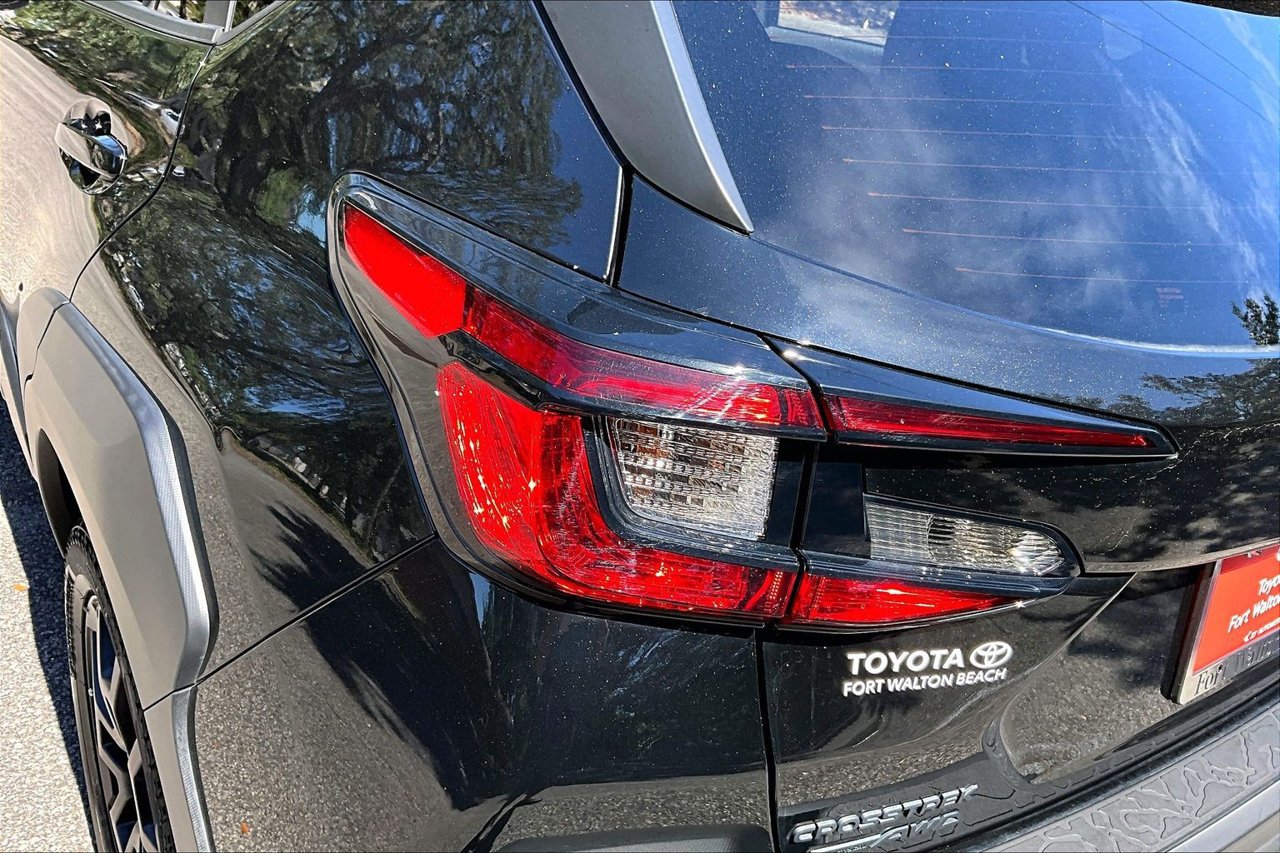 Used 2024 Subaru Crosstrek 2.5i Wilderness w/ Crosstrek Mirror Package AWD/4WD image 20