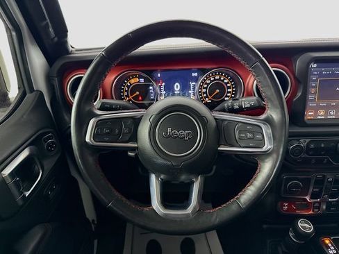 Used 2023 Jeep Wrangler Unlimited Rubicon AWD/4WD image 11
