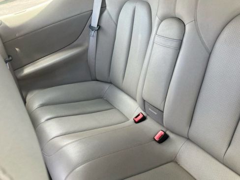 Used 2002 Mercedes-Benz CLK 320 Cabriolet image 17