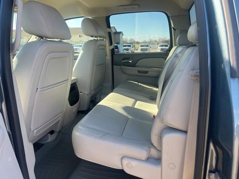 Used 2013 Chevrolet Silverado 1500 LTZ w/ LTZ Plus Package image 38