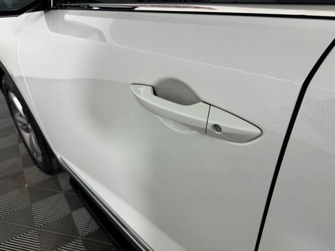Used 2022 Acura MDX SH-AWD image 26