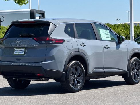New 2026 Nissan Rogue SV w/ Cold Weather Package FWD image 4