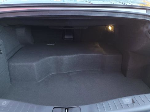 Used 2017 Lincoln MKZ Premiere image 36