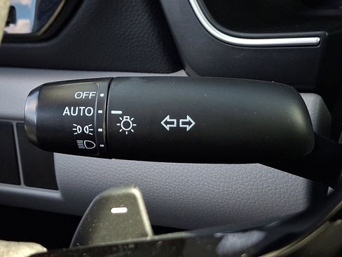 Certified 2023 Honda Pilot LX image 25