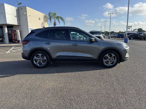 Certified 2025 Ford Escape ST-Line FWD image 2