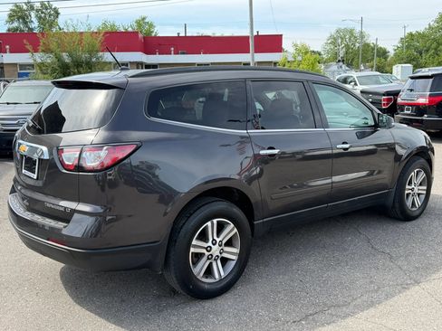Used 2015 Chevrolet Traverse LT AWD/4WD image 5