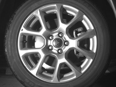 Used 2025 Jeep Compass Limited image 13