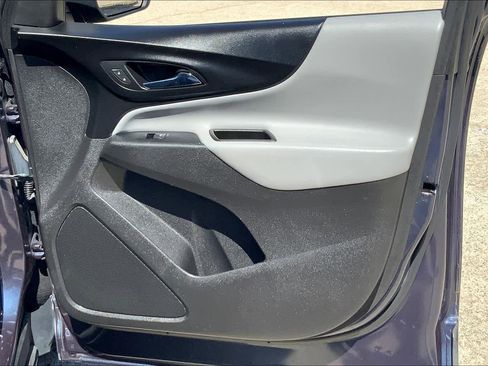 Used 2019 Chevrolet Equinox LS image 22