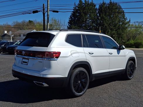 New 2026 Volkswagen Atlas SE AWD/4WD image 4