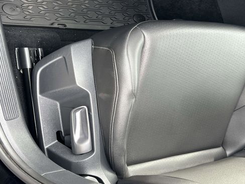 Used 2020 Volkswagen Jetta SE image 16