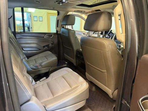 Used 2018 GMC Yukon XL Denali w/ Open Road Package image 17