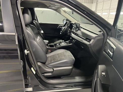 Used 2024 Mitsubishi Outlander SE image 35