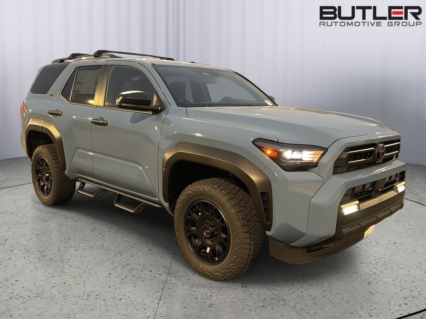New 2026 Toyota 4Runner SR5 AWD/4WD image 8