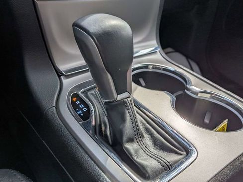Used 2022 Jeep Grand Cherokee Laredo E RWD image 22