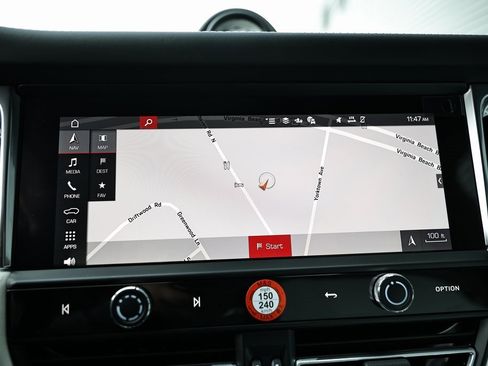 New 2026 Porsche Macan image 43