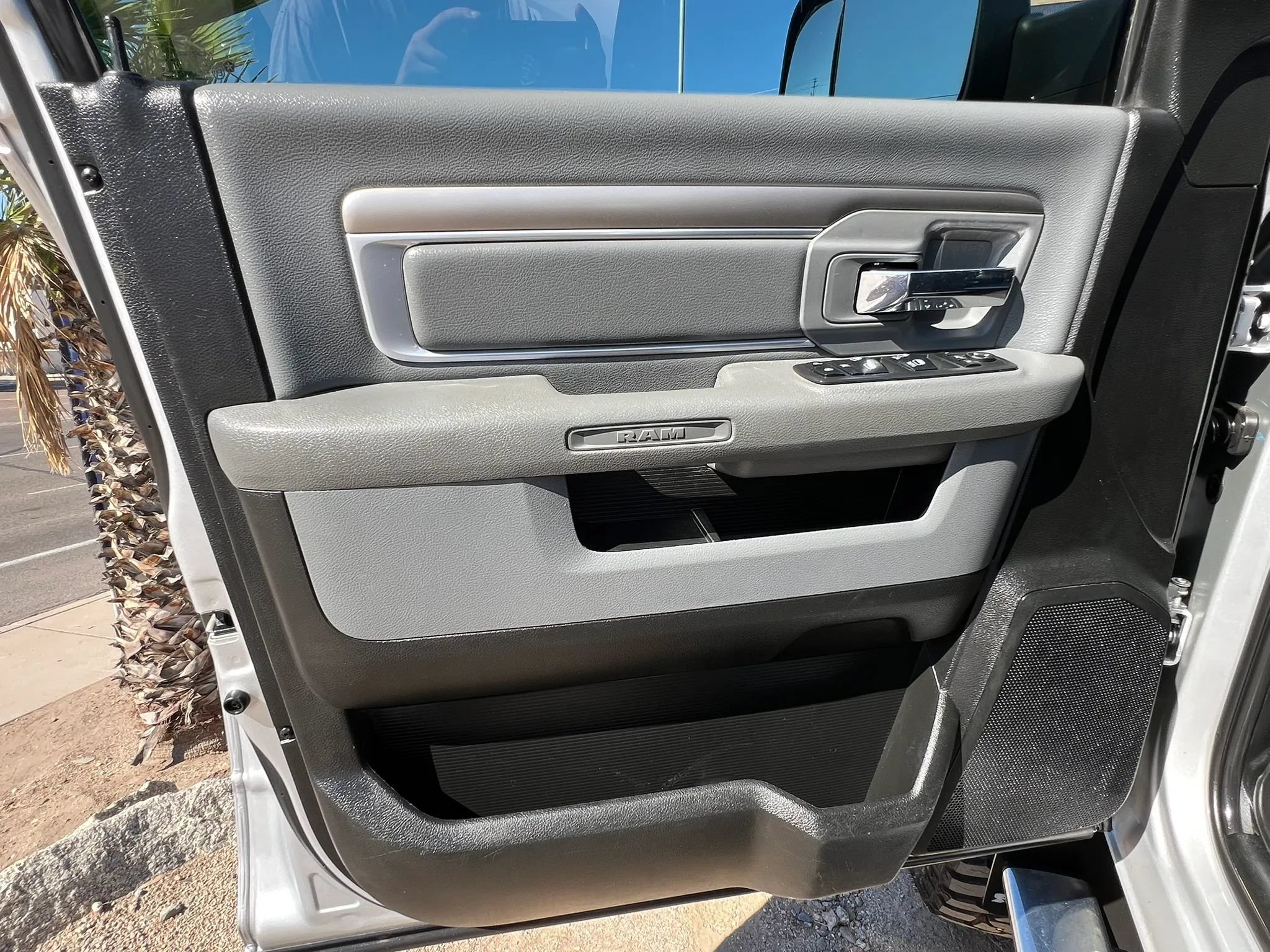 Used 2018 RAM 2500 Big Horn AWD/4WD image 16