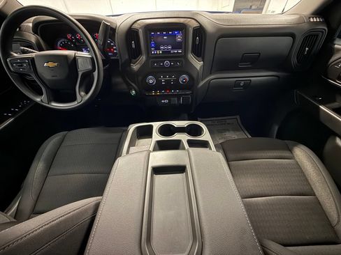 Used 2025 Chevrolet Silverado 1500 Custom w/ Turbomax Blackout Package RWD image 15