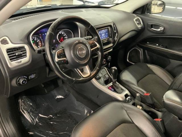 Used 2018 Jeep Compass Latitude AWD/4WD image 27