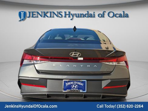 New 2026 Hyundai Elantra Sport image 5