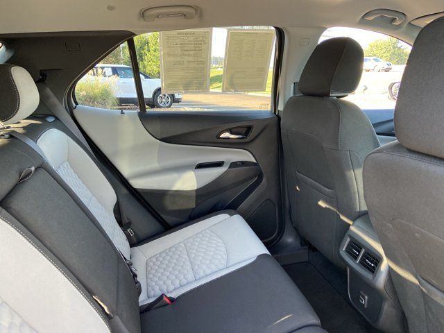 Used 2020 Chevrolet Equinox LS FWD image 23