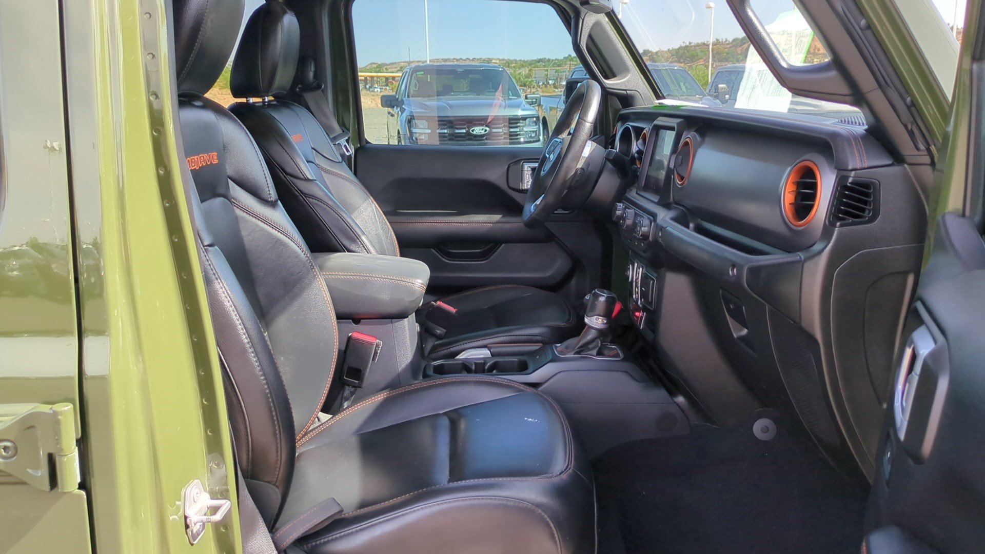 Used 2021 Jeep Gladiator Mojave AWD/4WD image 29