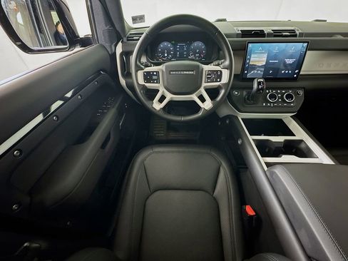Used 2025 Land Rover Defender 110 S AWD/4WD image 24