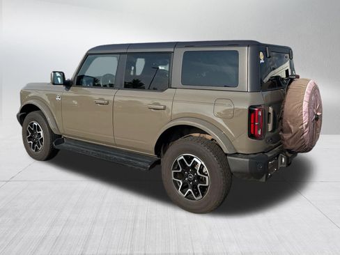 Used 2025 Ford Bronco Outer Banks AWD/4WD image 5