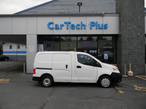 Used 2013 Nissan NV200 S w/ Cruise Control Pkg image 5