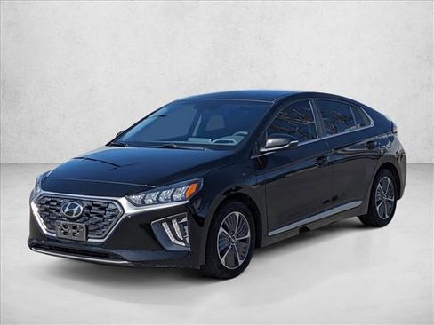 Used 2022 Hyundai Ioniq SEL FWD image 1