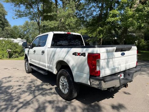 Used 2019 Ford F250 XLT AWD/4WD image 6