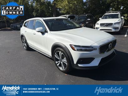 Certified 2026 Volvo V60 B5 Cross Country Plus w/ Climate Package