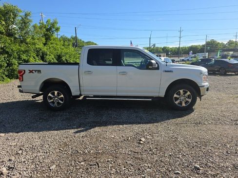 Used 2018 Ford F150 XLT w/ Equipment Group 302A Luxury AWD/4WD image 4
