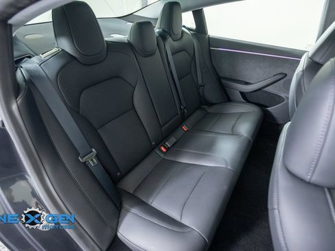 Used 2025 Tesla Model 3 Long Range AWD/4WD image 35
