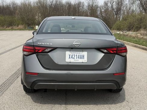 Used 2025 Nissan Sentra SV FWD image 35
