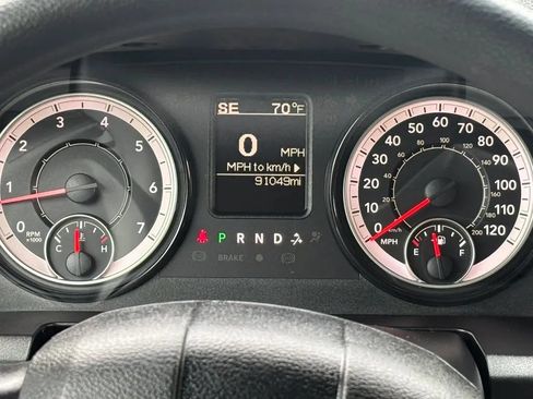 Used 2018 RAM 1500 Express w/ Express Value Package AWD/4WD image 19
