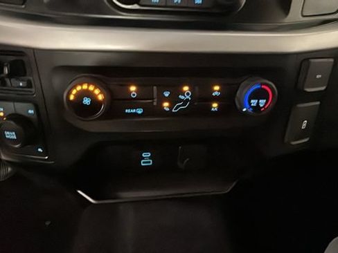 Used 2023 Ford F150 XLT AWD/4WD image 22