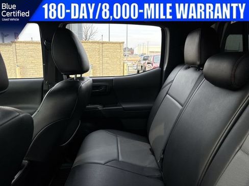 Used 2019 Toyota Tacoma TRD Off-Road image 15