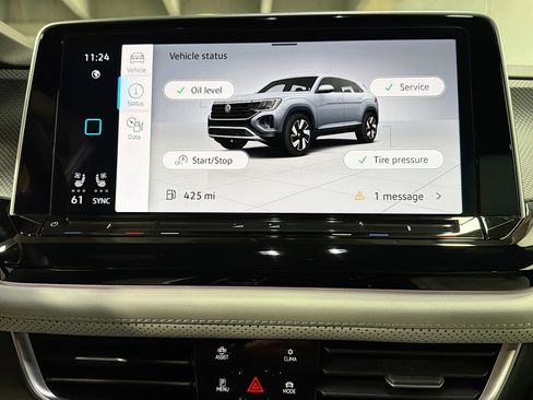 Used 2025 Volkswagen Atlas Cross Sport SEL Premium R-Line image 29